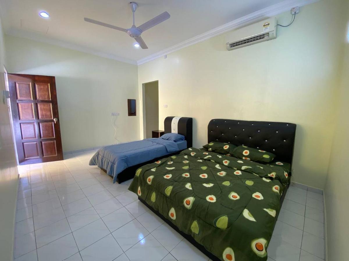 Room/Homestay Nazadja สุไหงเบซาร์ ภายนอก รูปภาพ