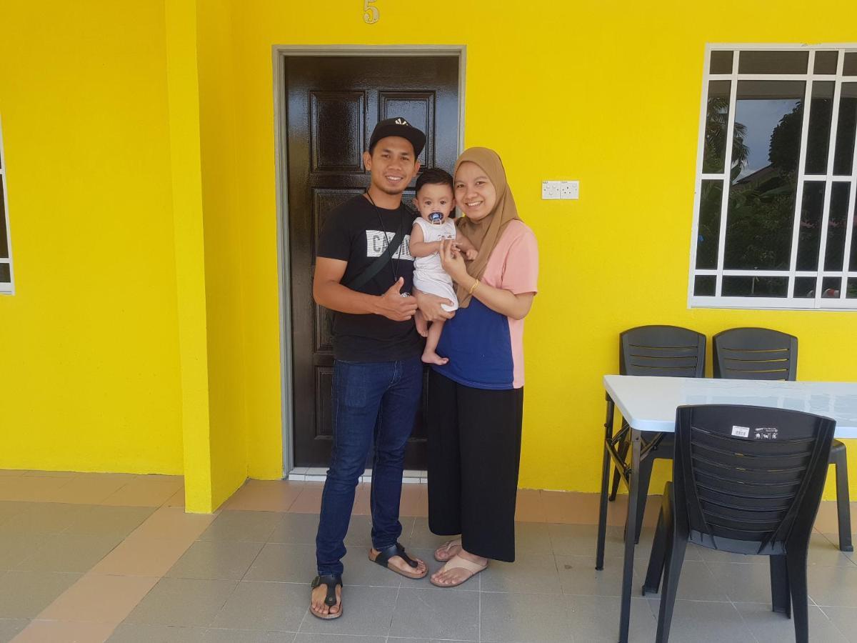 Room/Homestay Nazadja สุไหงเบซาร์ ภายนอก รูปภาพ