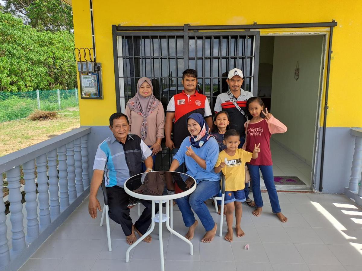 Room/Homestay Nazadja สุไหงเบซาร์ ภายนอก รูปภาพ